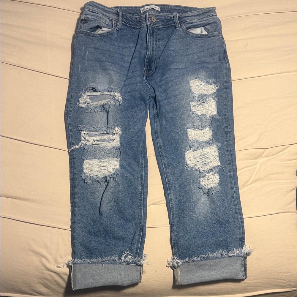 KanCan Distressed Boyfriend Crop Jeans